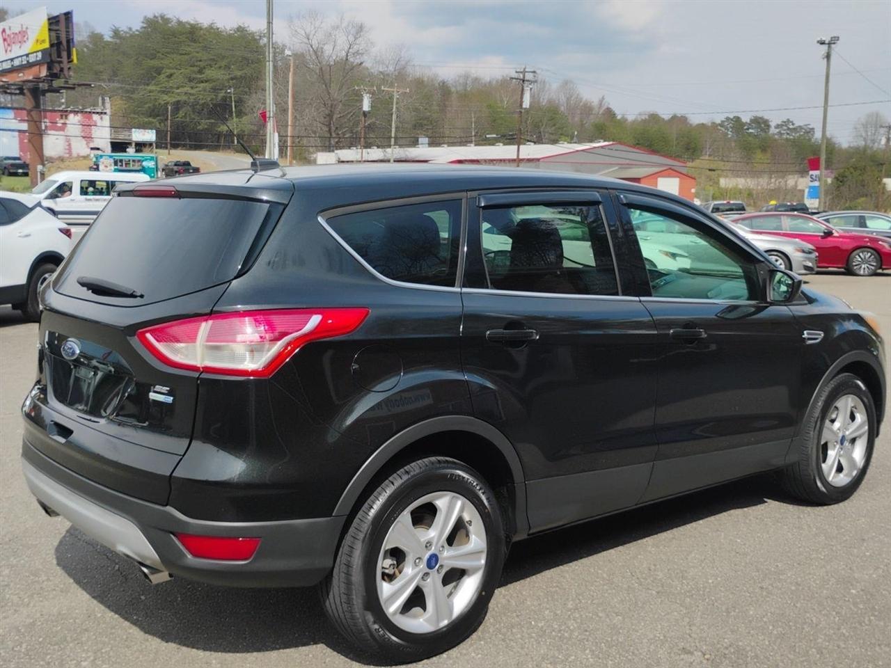 Ford Escape  2014