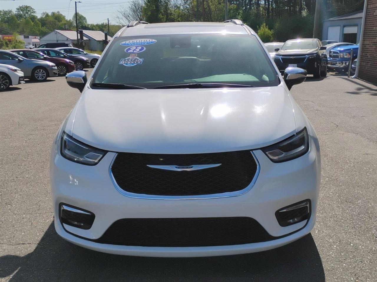 Chrysler Pacifica  2023