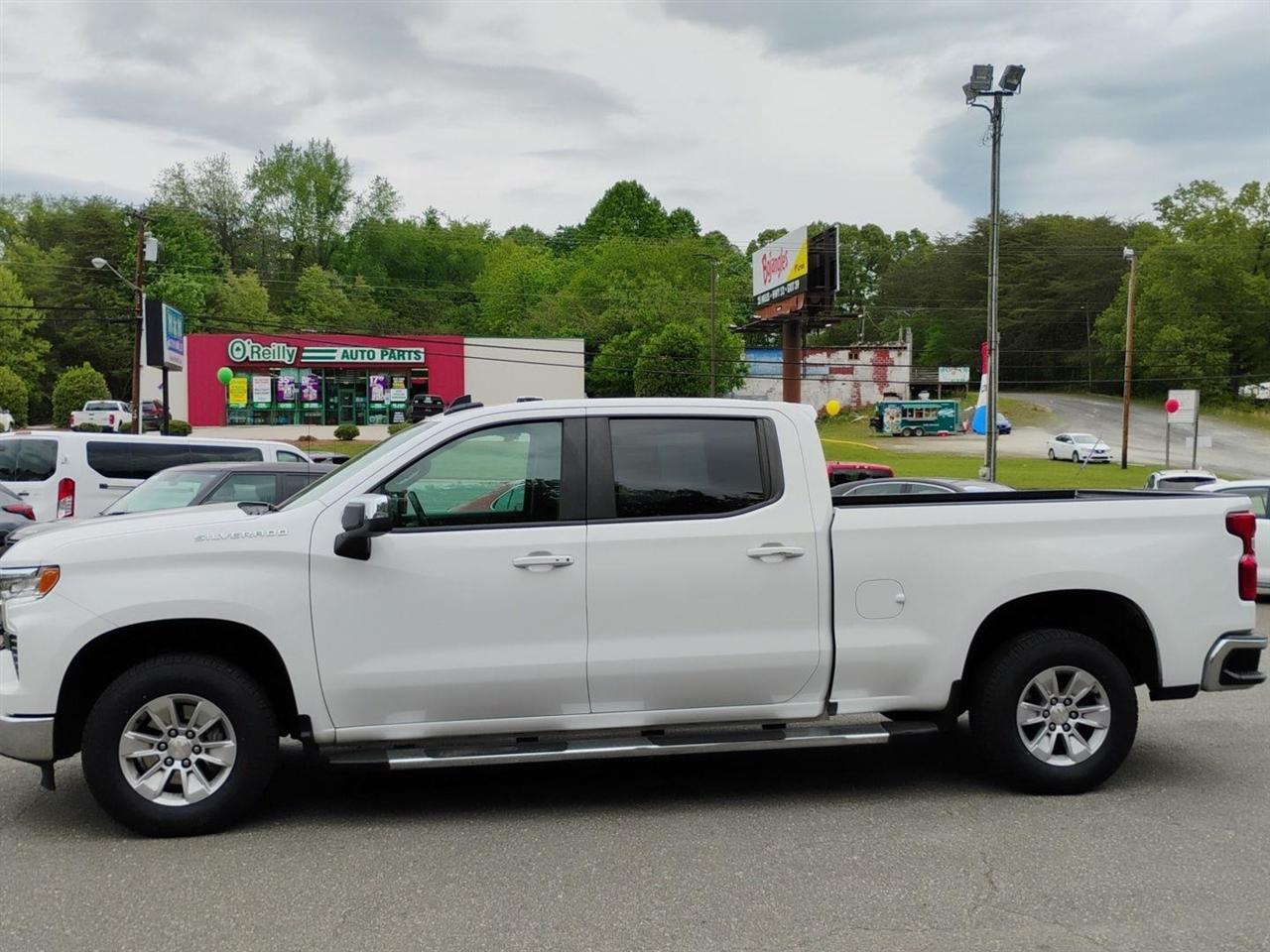 Chevrolet Silverado 1500  2024
