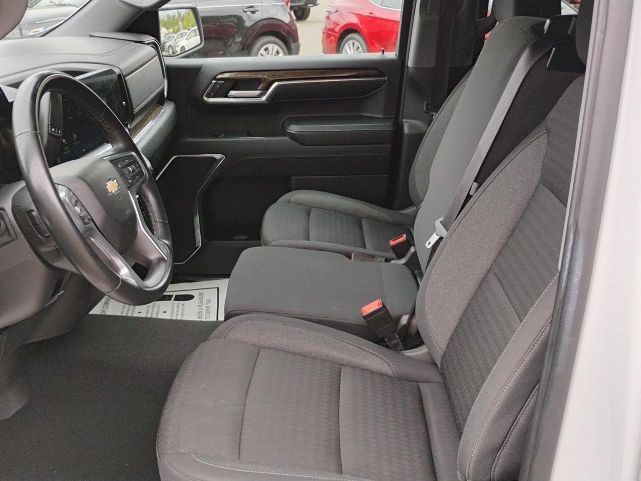 Chevrolet Silverado 1500  2024