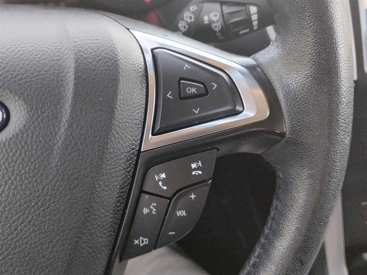 Ford Edge  2020