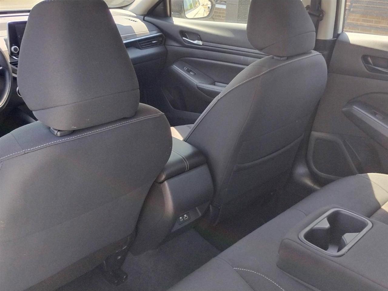 Nissan Altima  2025