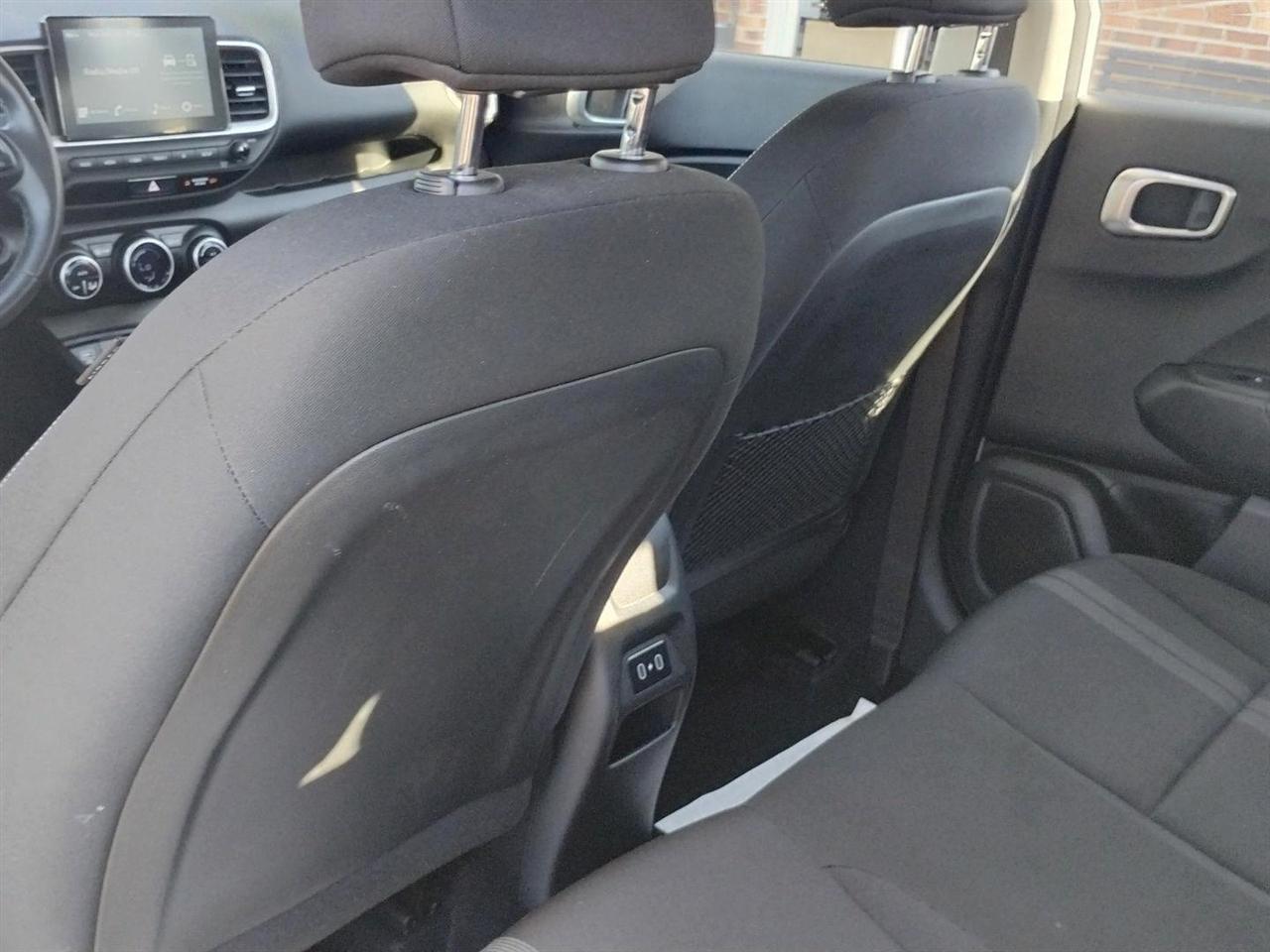 Hyundai Venue  2025