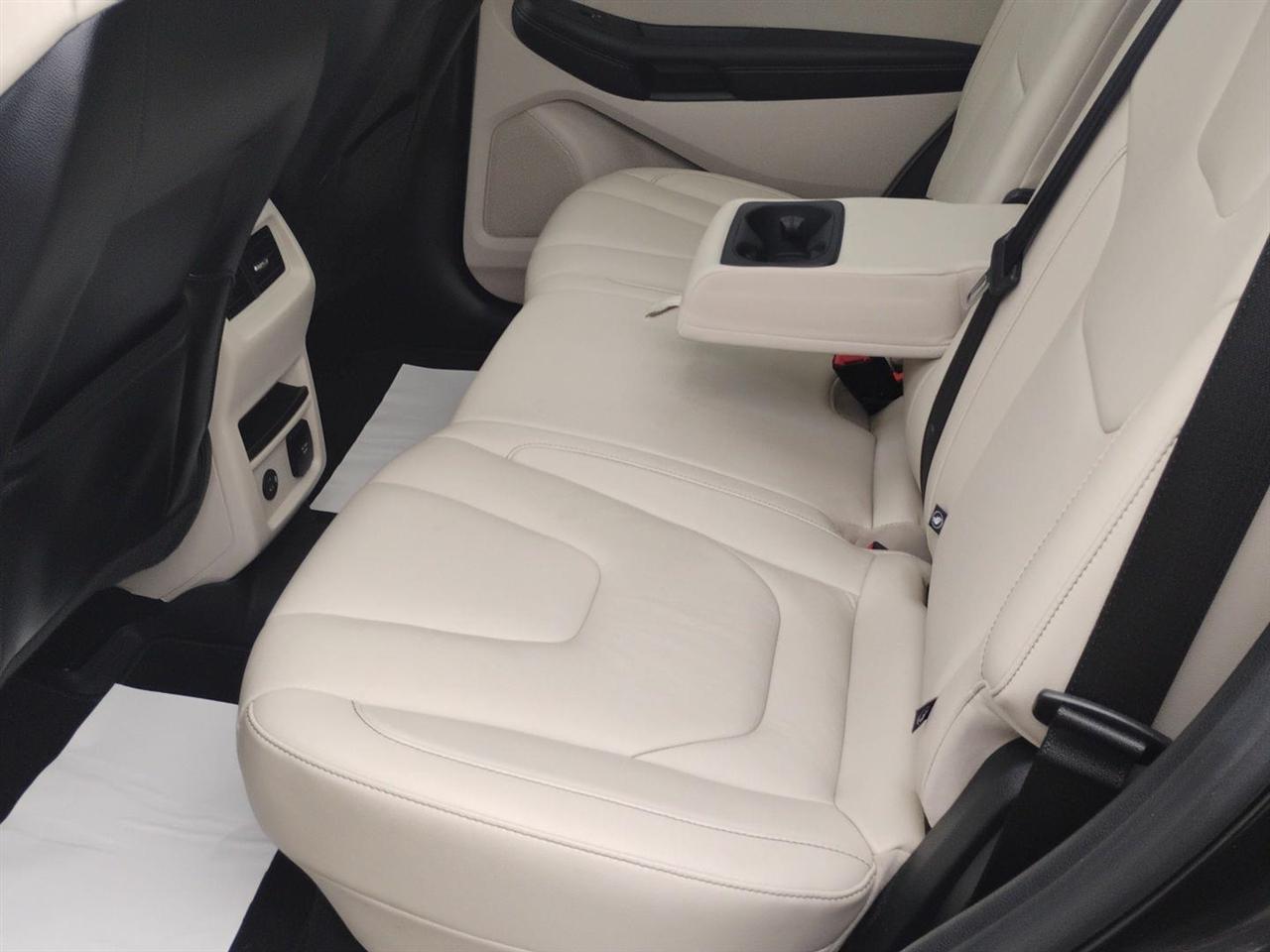 Ford Edge  2022