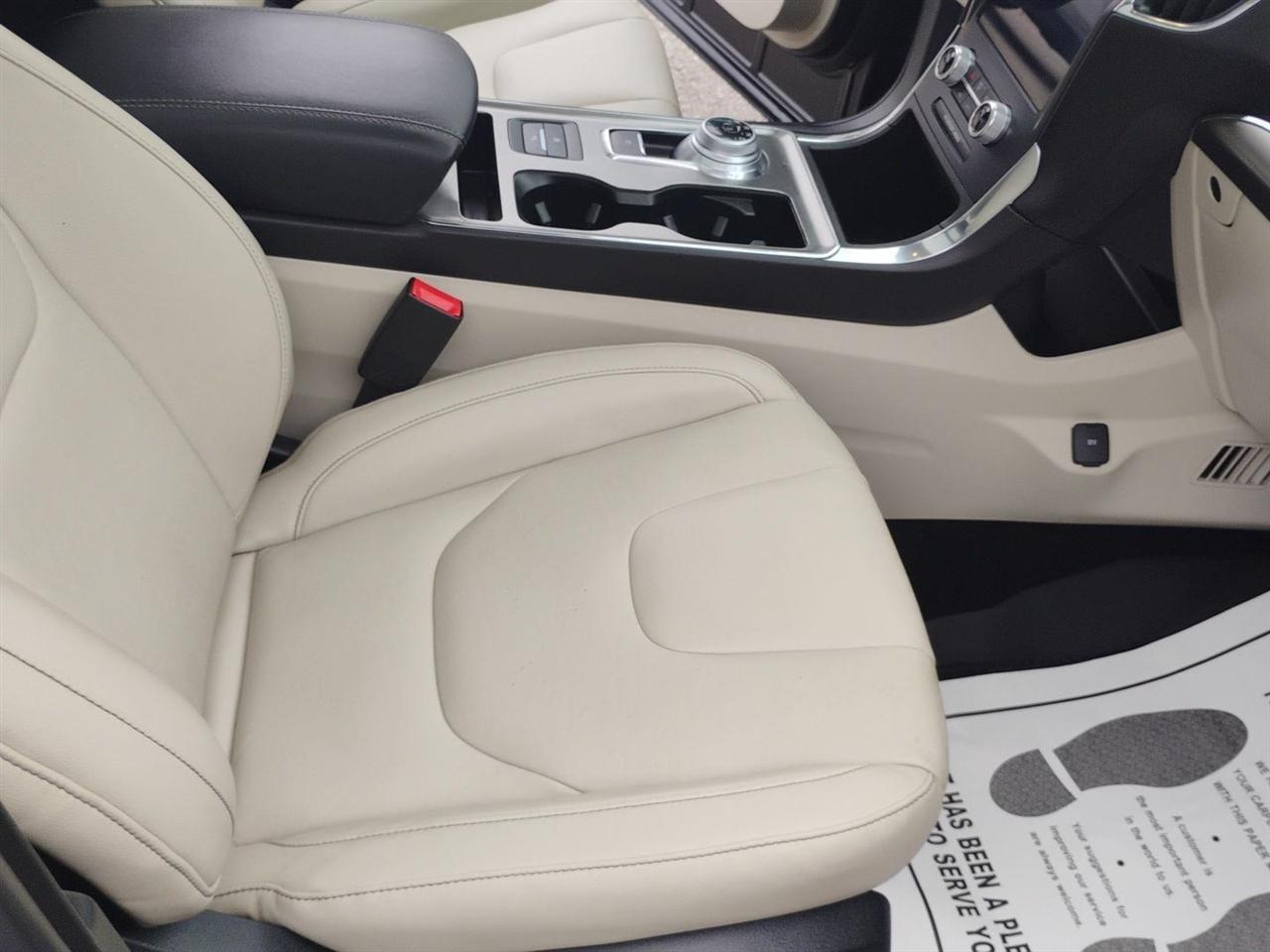 Ford Edge  2022