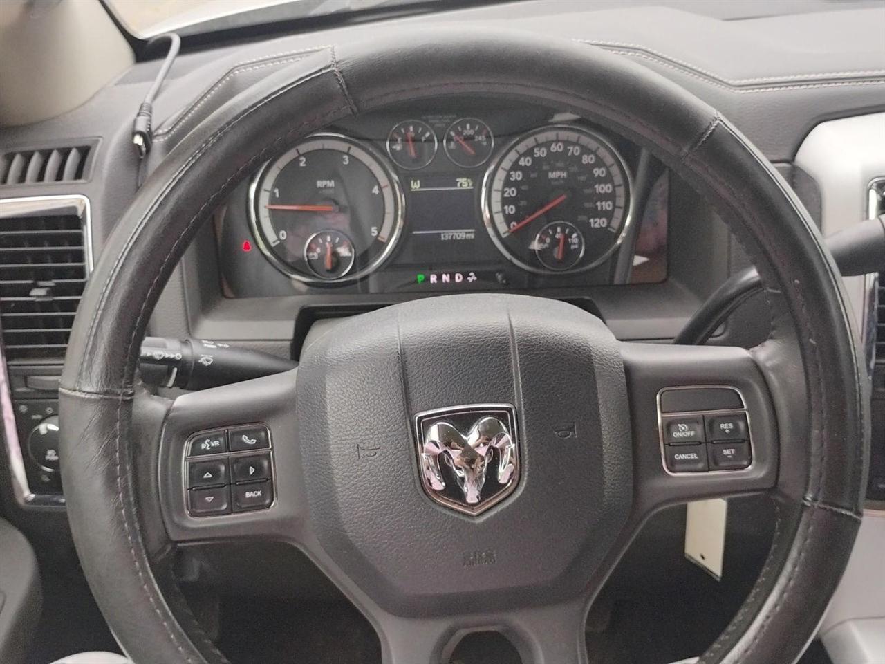RAM 2500 Laramie 2012