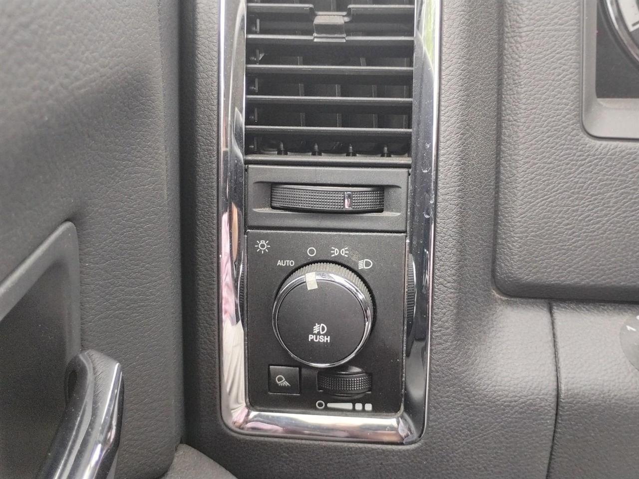 RAM 2500 Laramie 2012