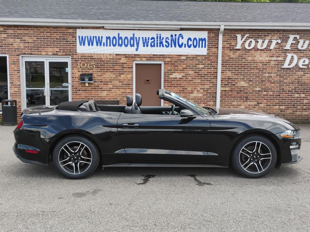 Ford Mustang  2022