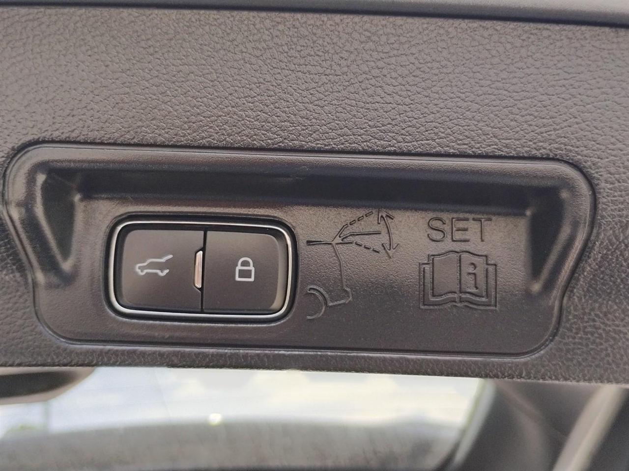 Ford Explorer  2022