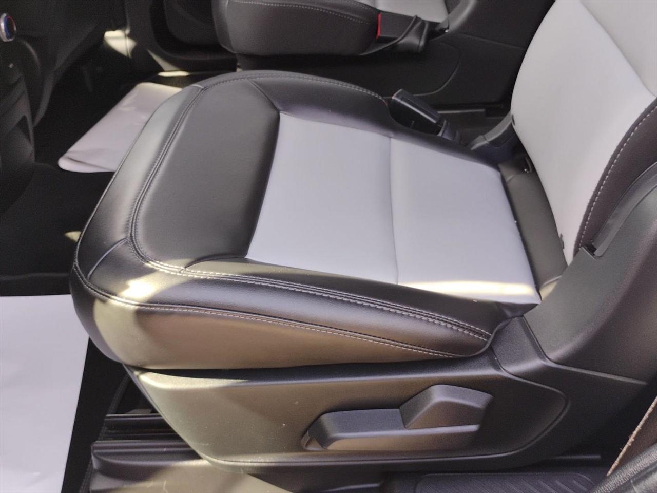 Ford Explorer  2022