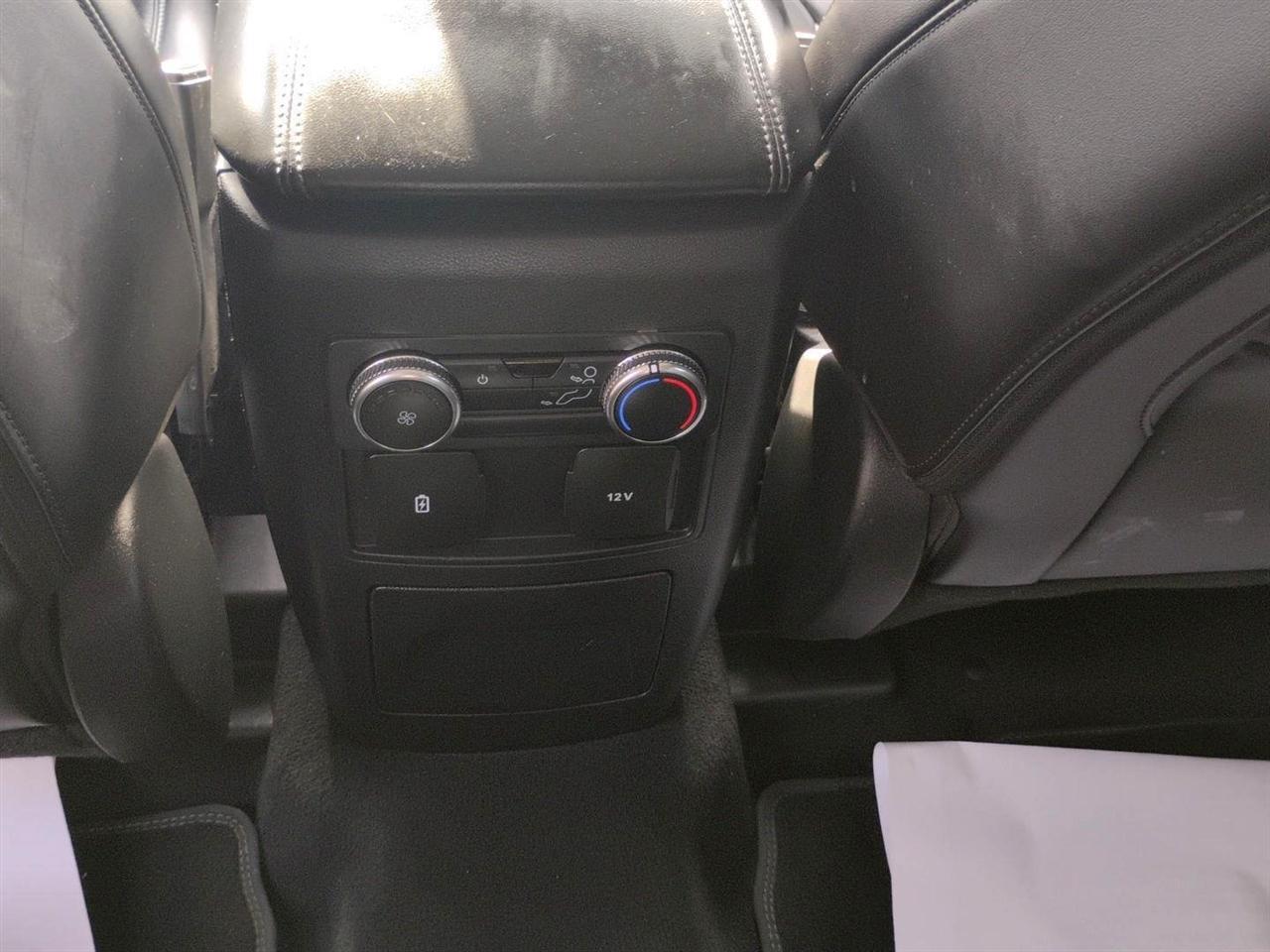 Ford Explorer  2022