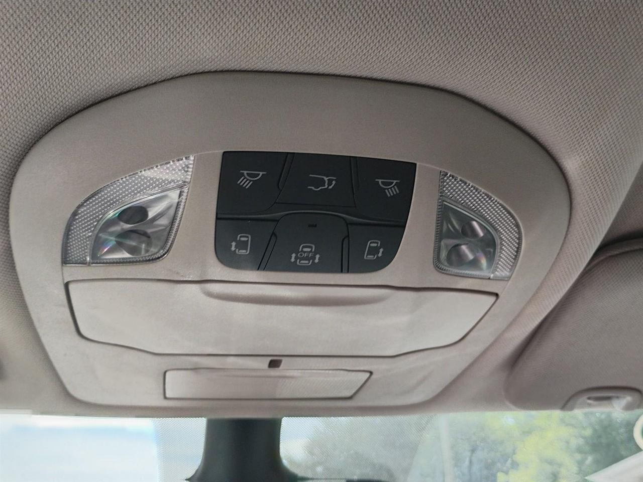Chrysler Pacifica  2023