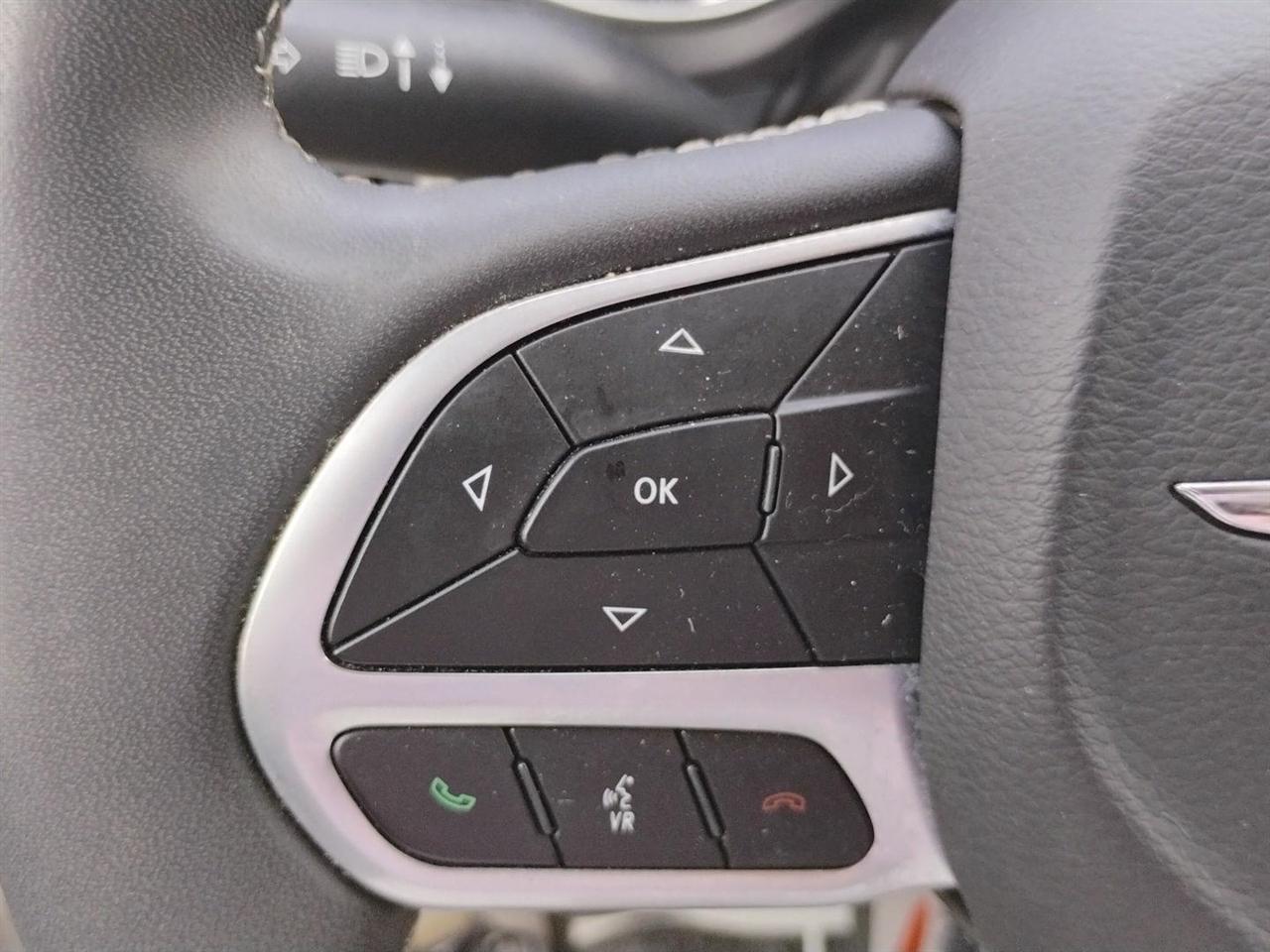 Chrysler Pacifica  2023