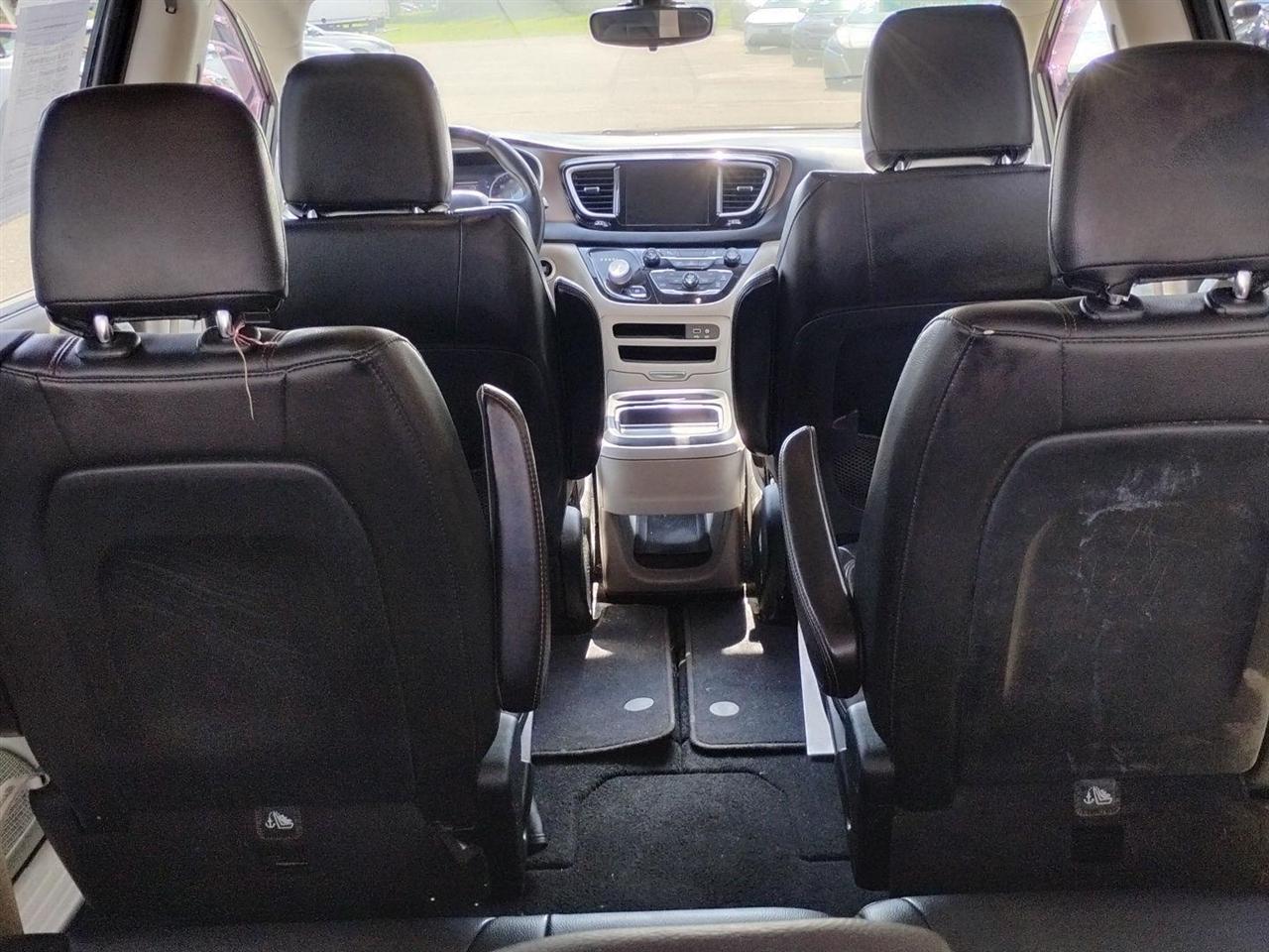 Chrysler Pacifica  2017