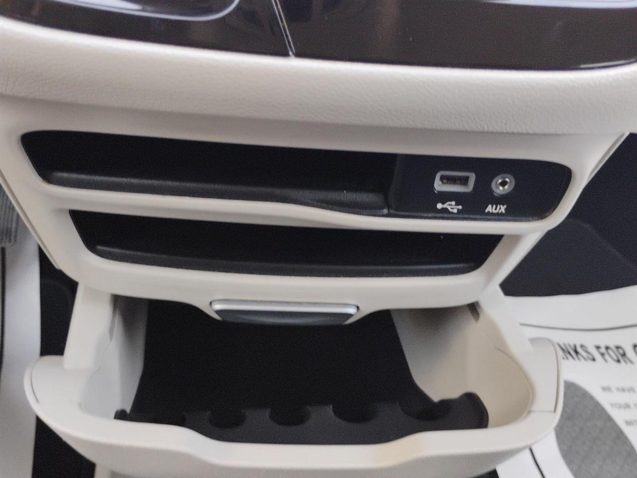 Chrysler Pacifica  2017