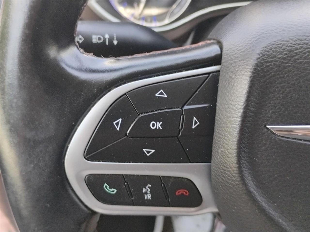 Chrysler Pacifica  2017
