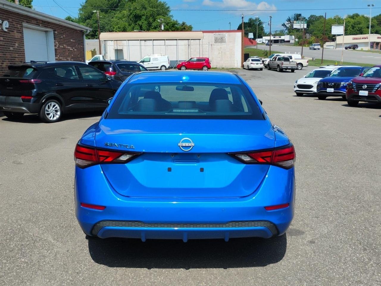 Nissan Sentra  2025