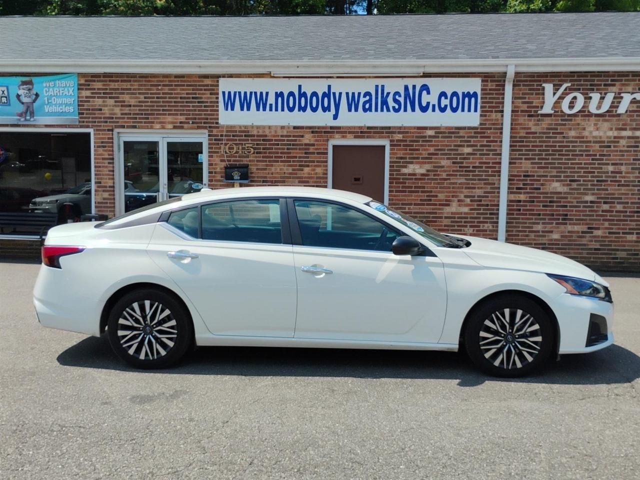 Nissan Altima  2025