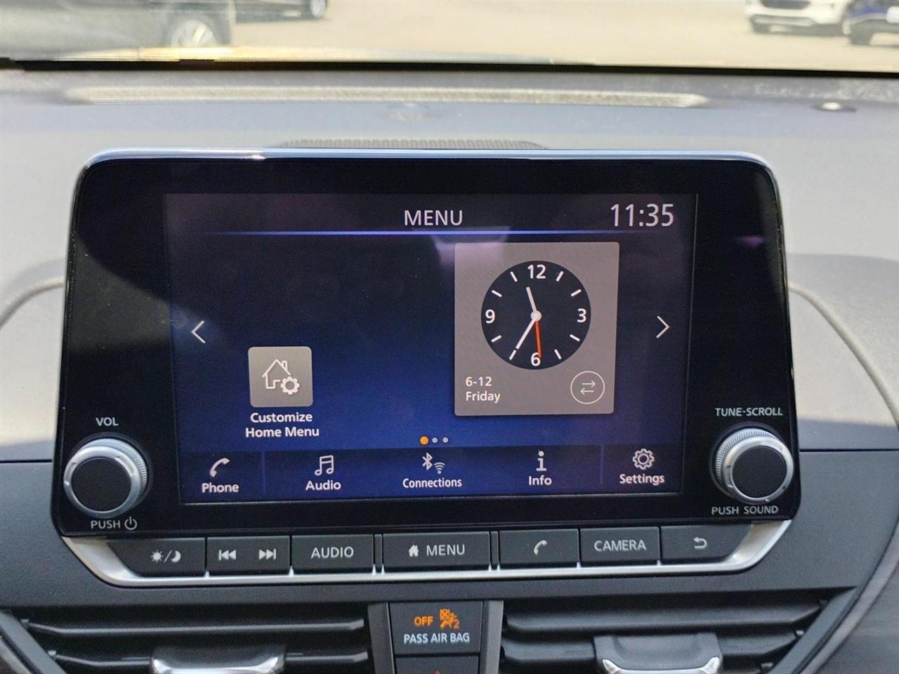 Nissan Altima  2025