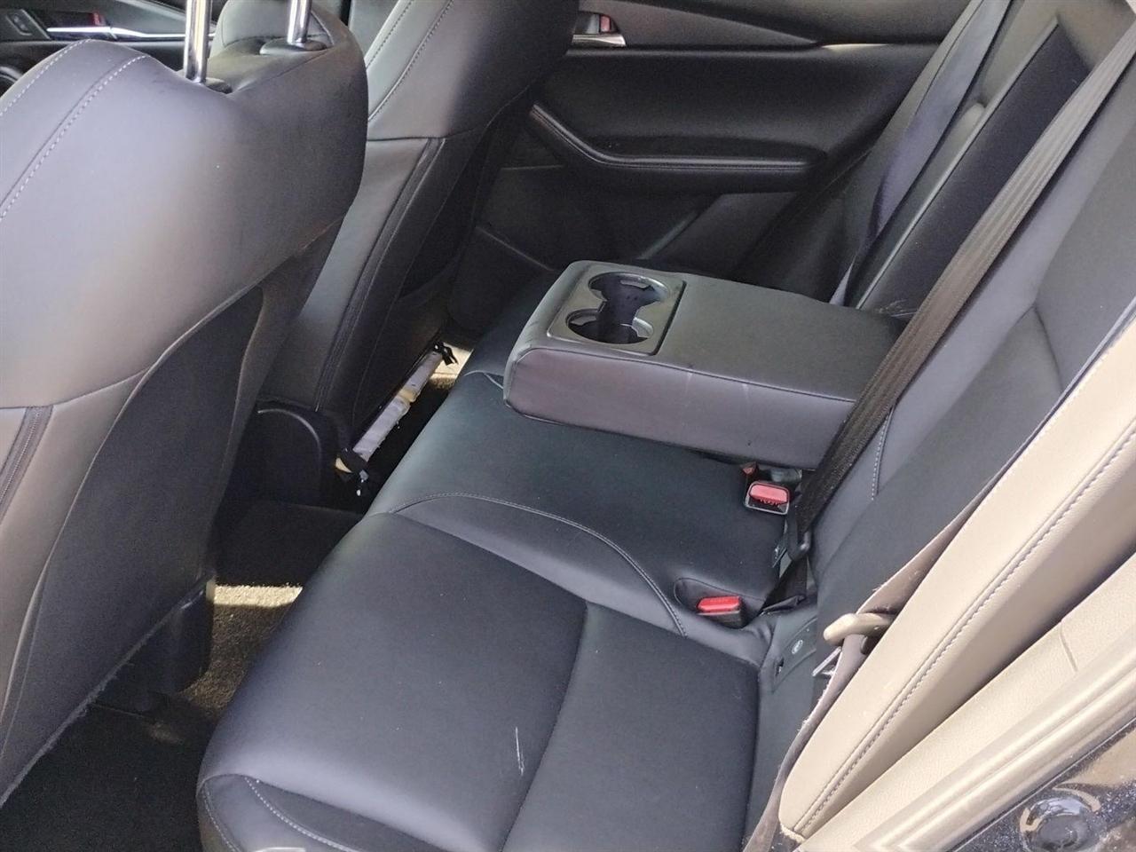Mazda CX-30  2025