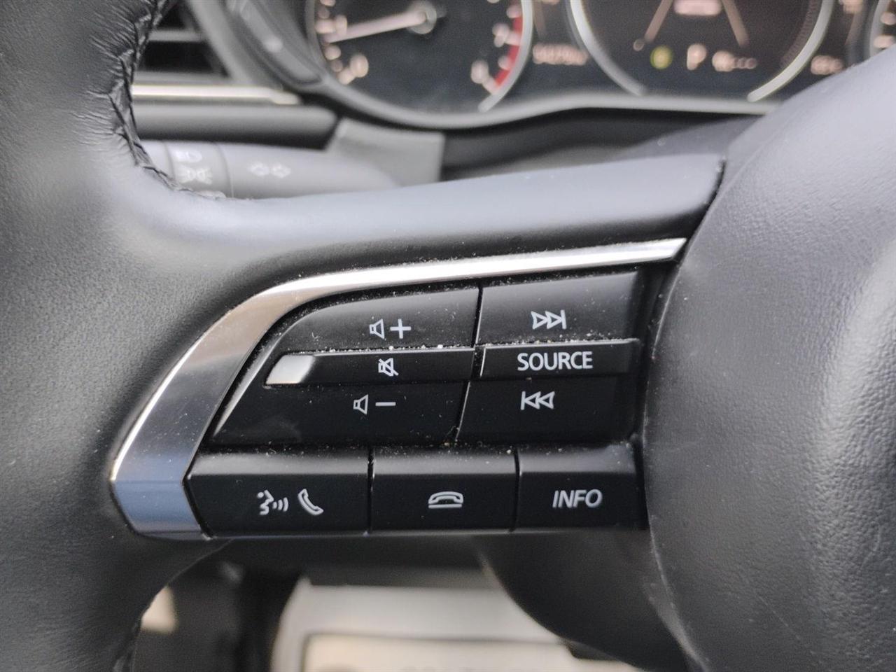 Mazda CX-30  2025