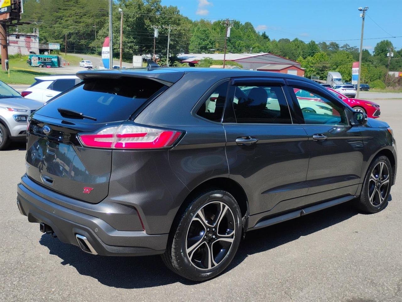Ford Edge  2020