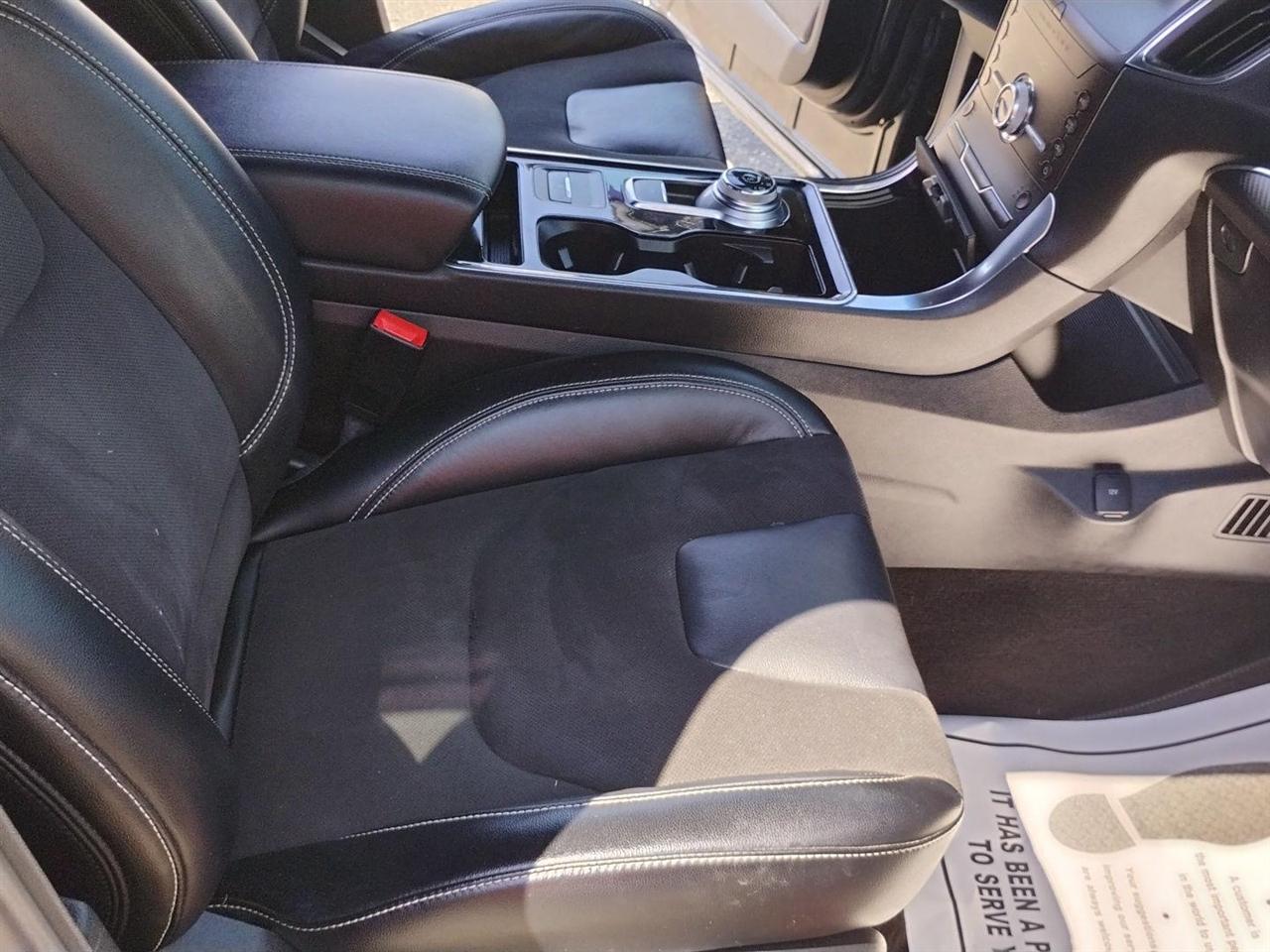 Ford Edge  2020