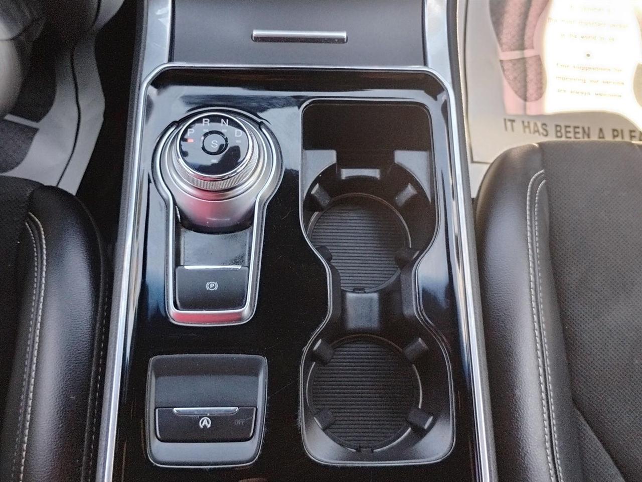 Ford Edge  2020