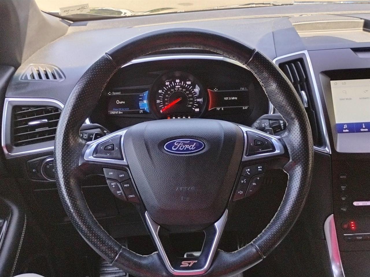 Ford Edge  2020