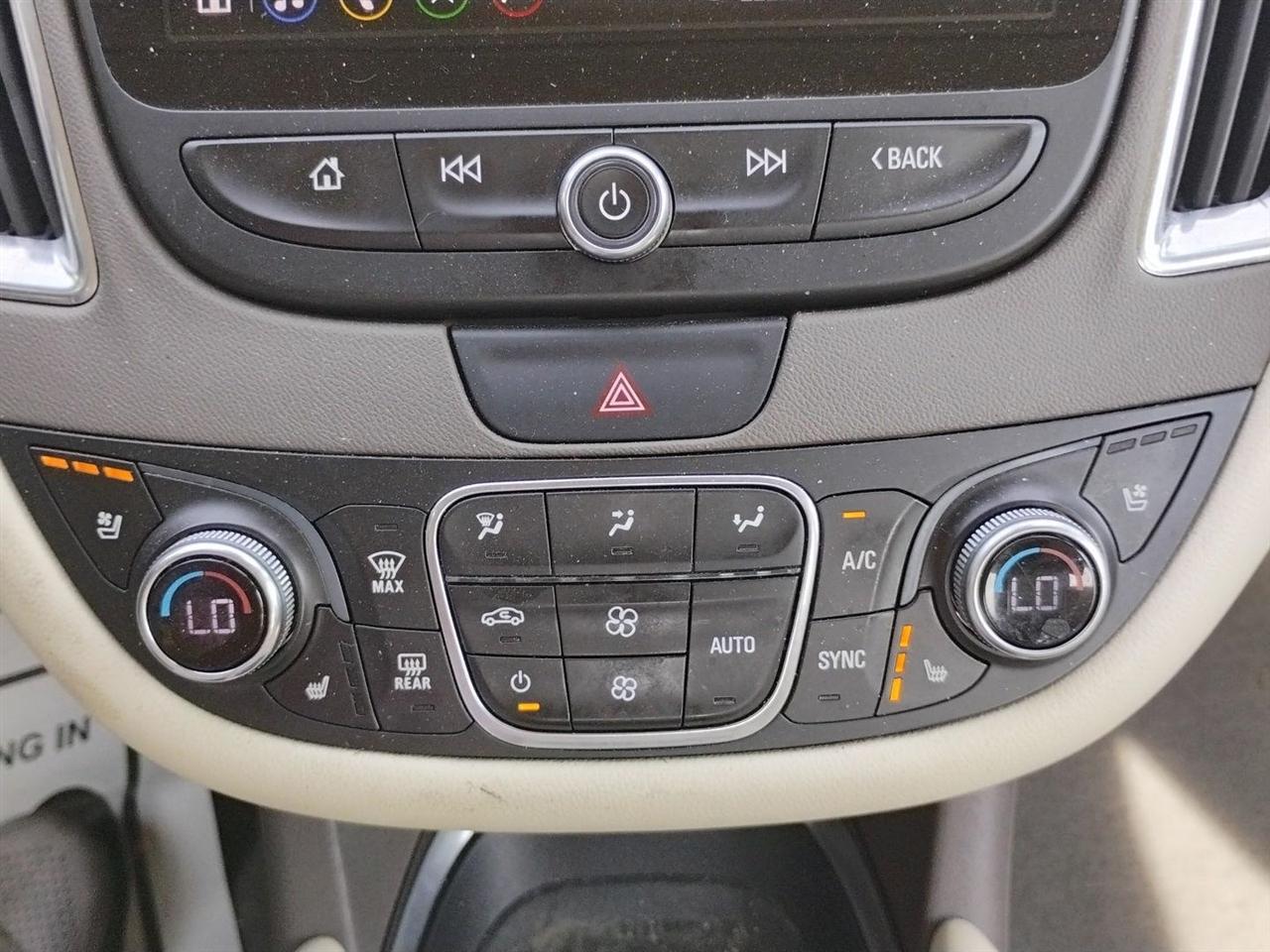 Chevrolet Malibu  2022
