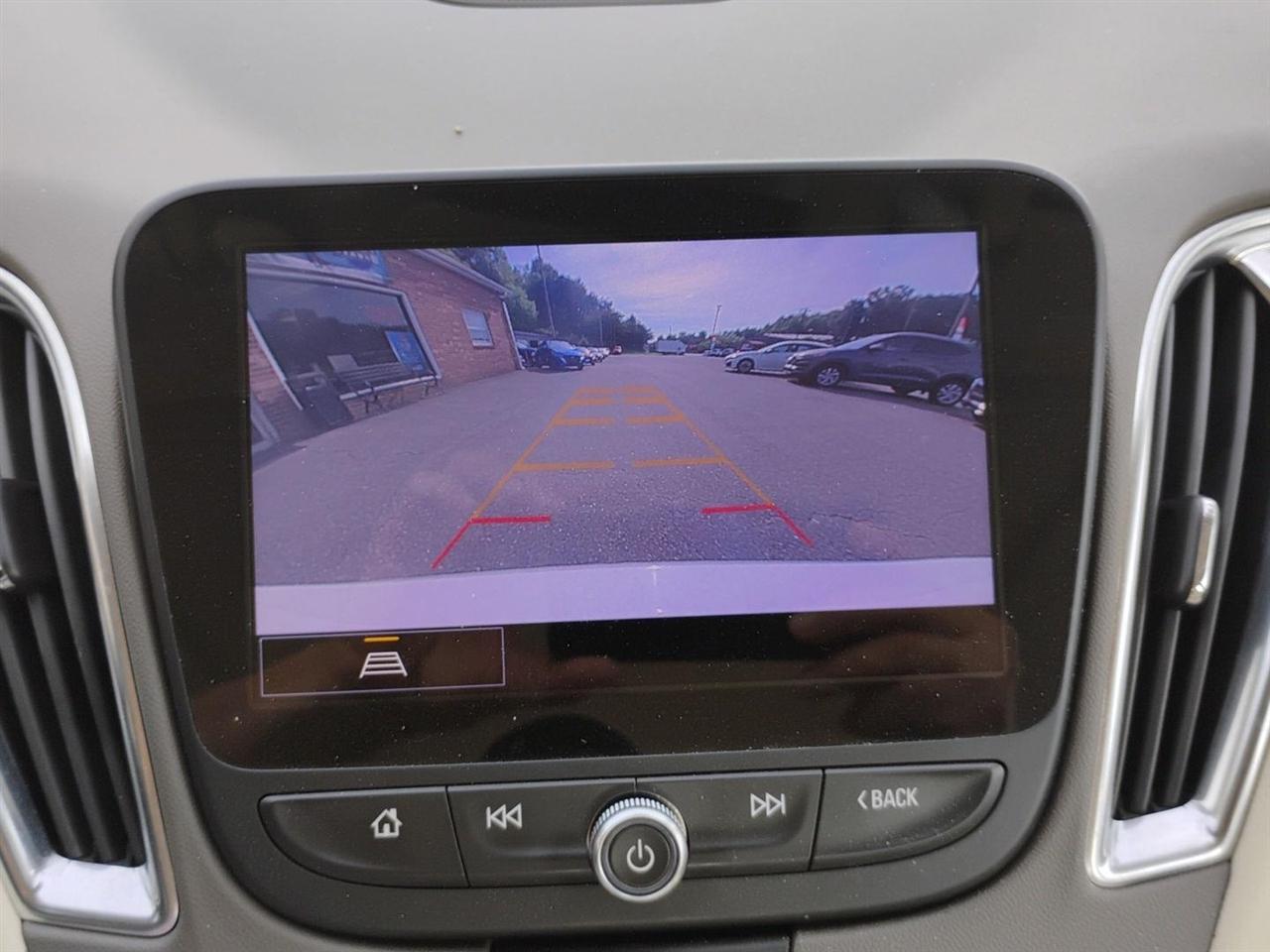 Chevrolet Malibu  2022