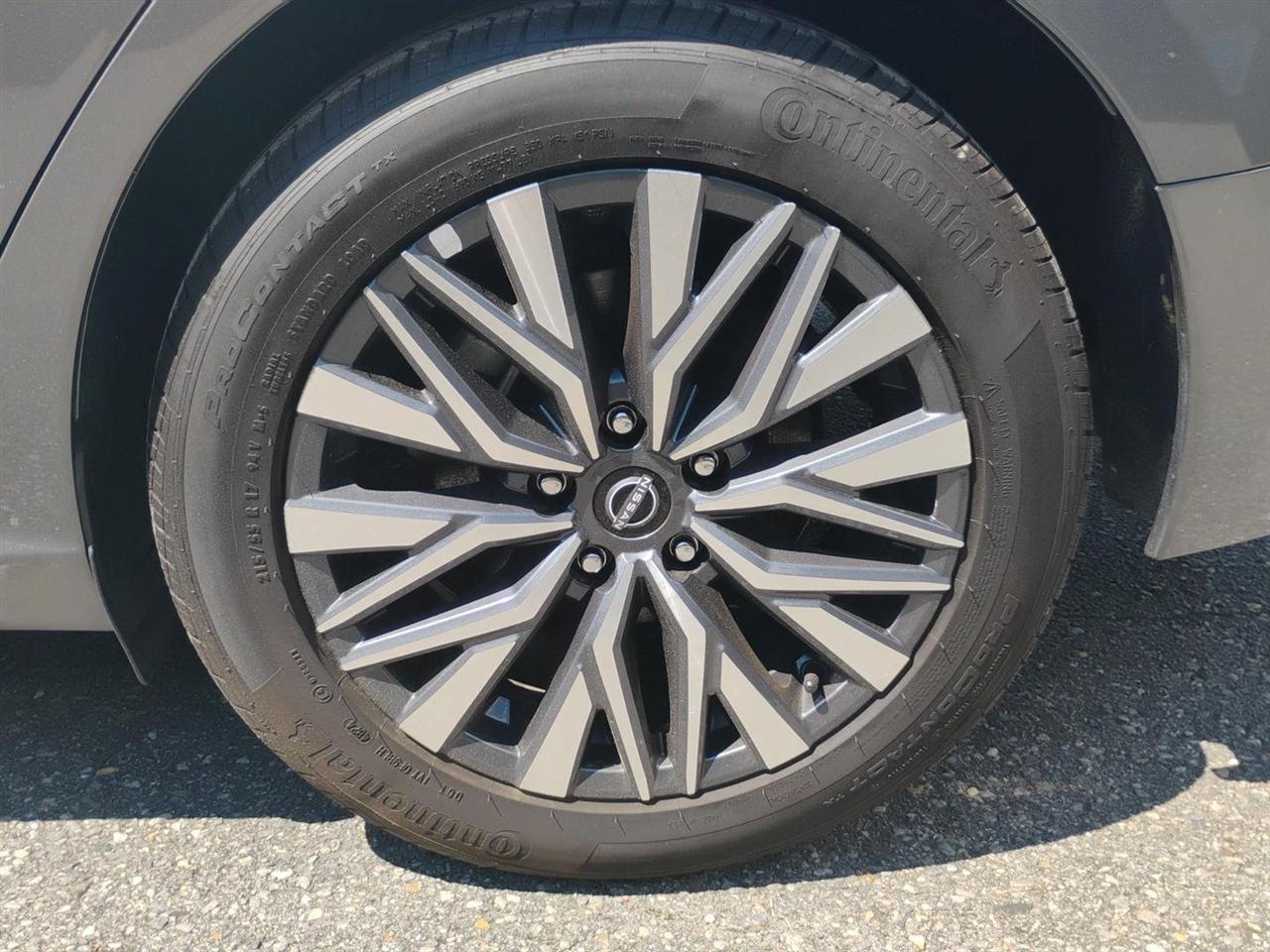 Nissan Altima  2025