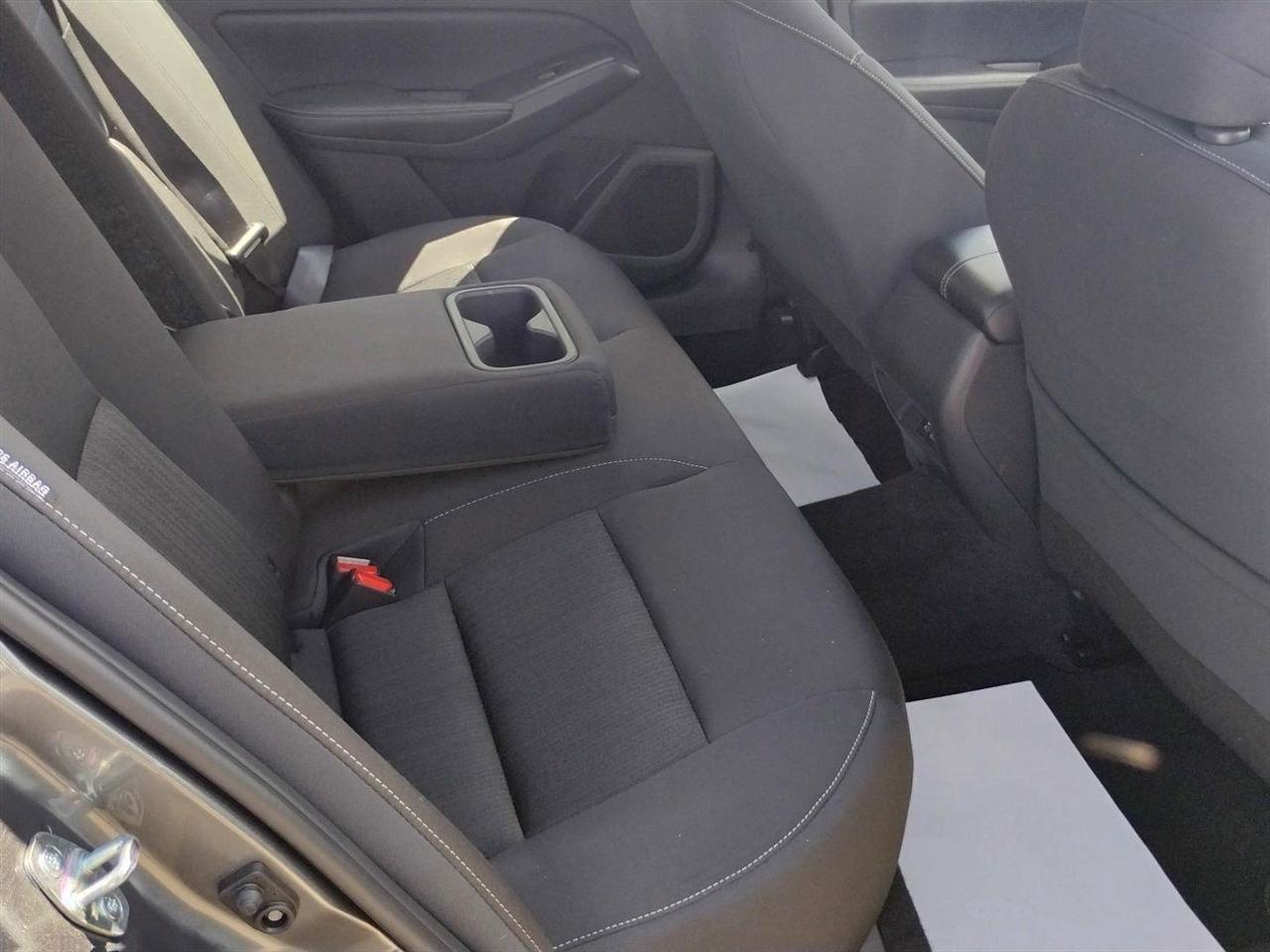 Nissan Altima  2025