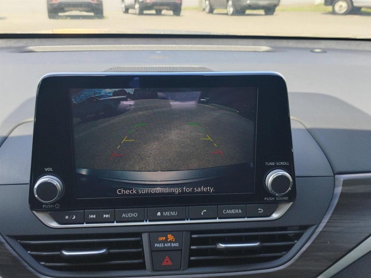 Nissan Altima  2025