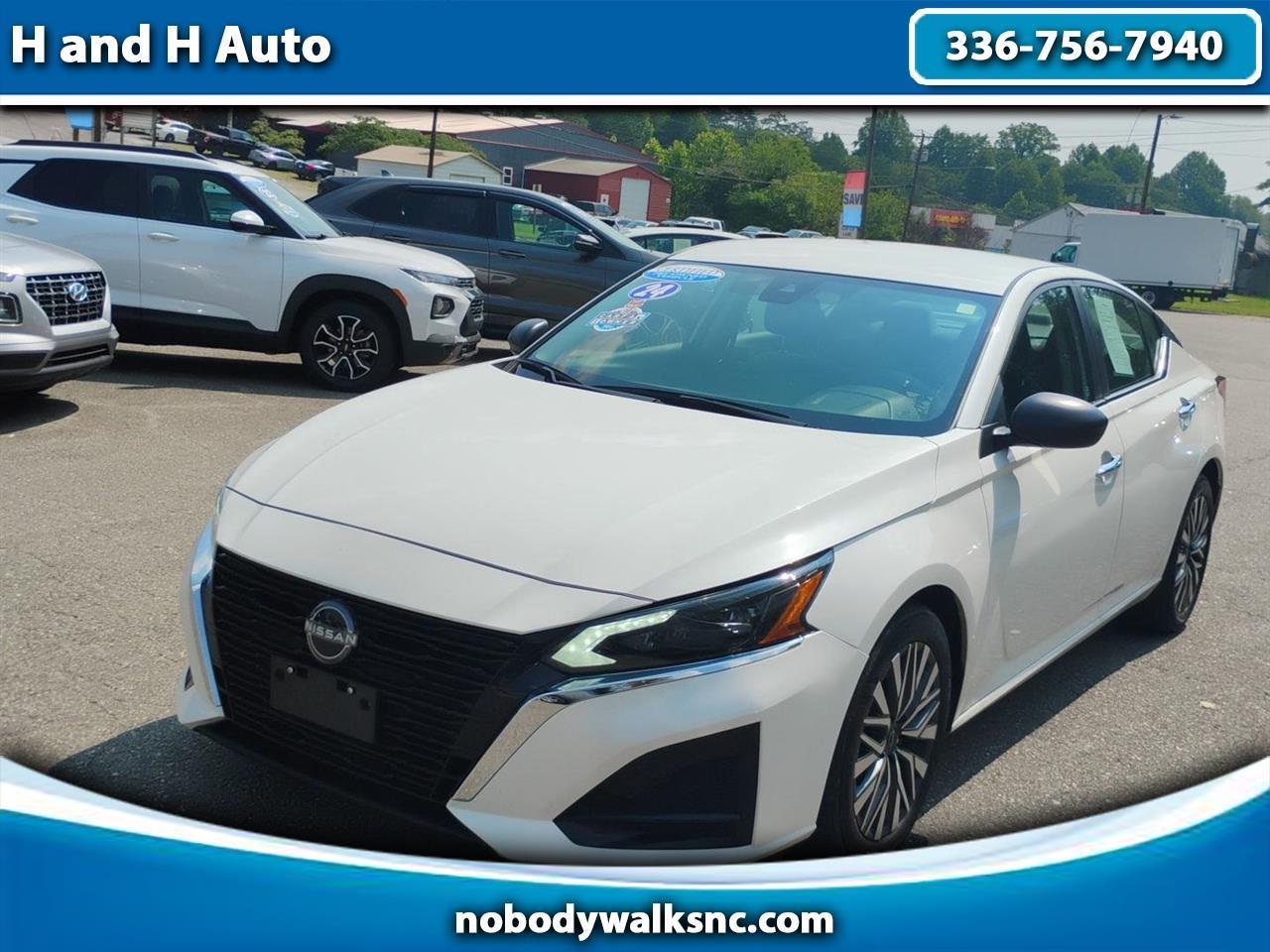 Nissan Altima  2024