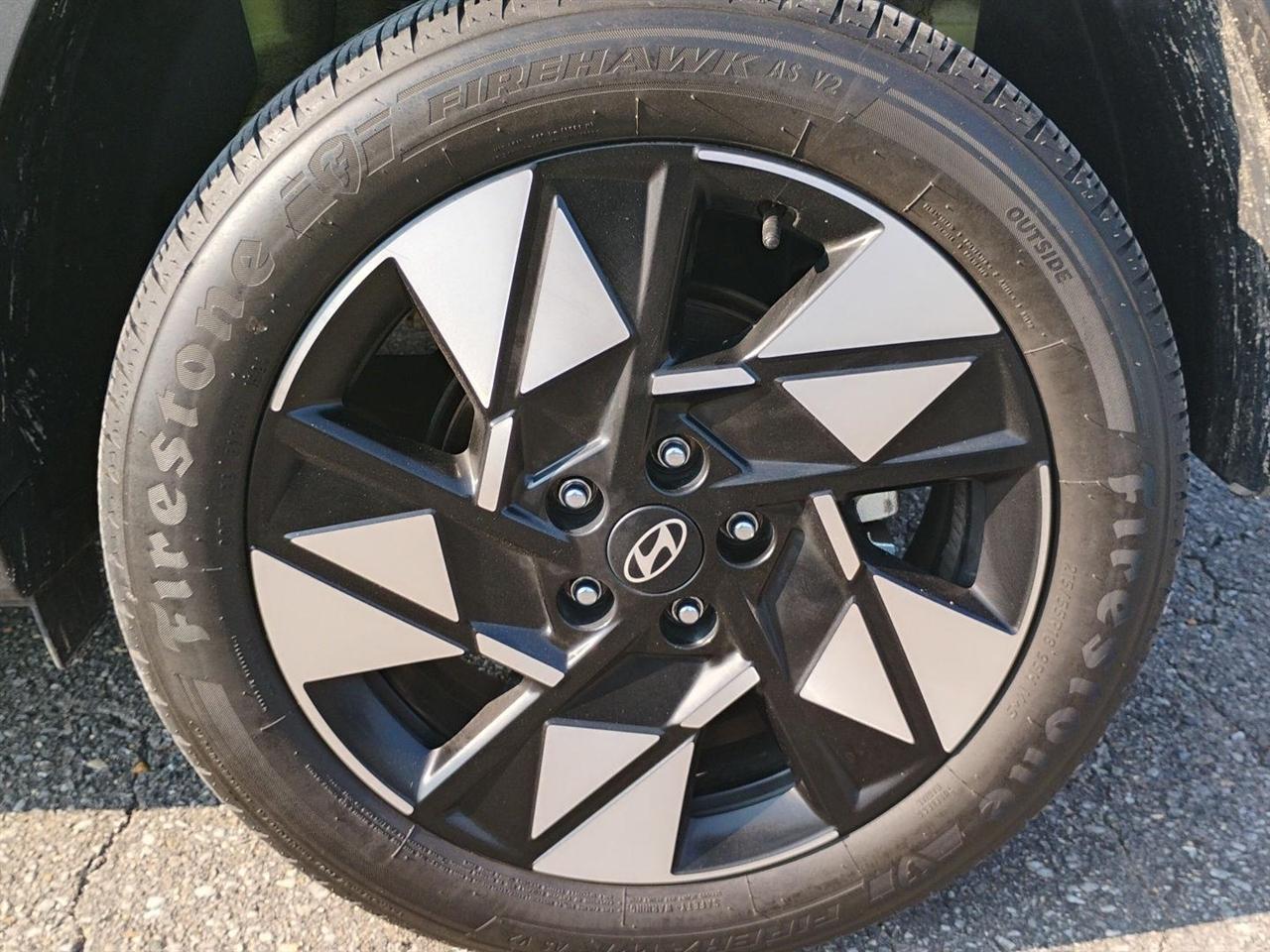 Hyundai Kona  2024