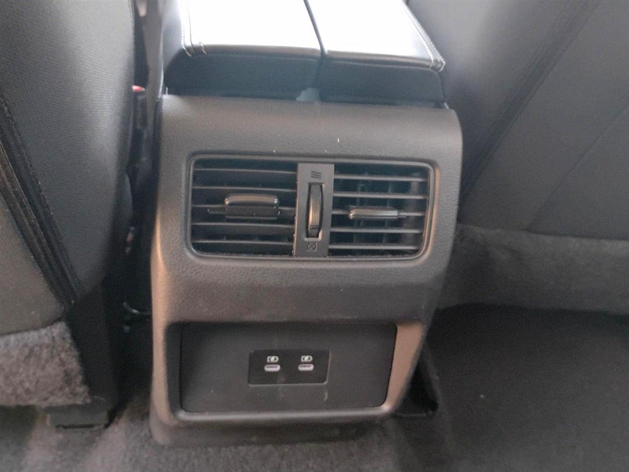 Nissan Rogue  2025