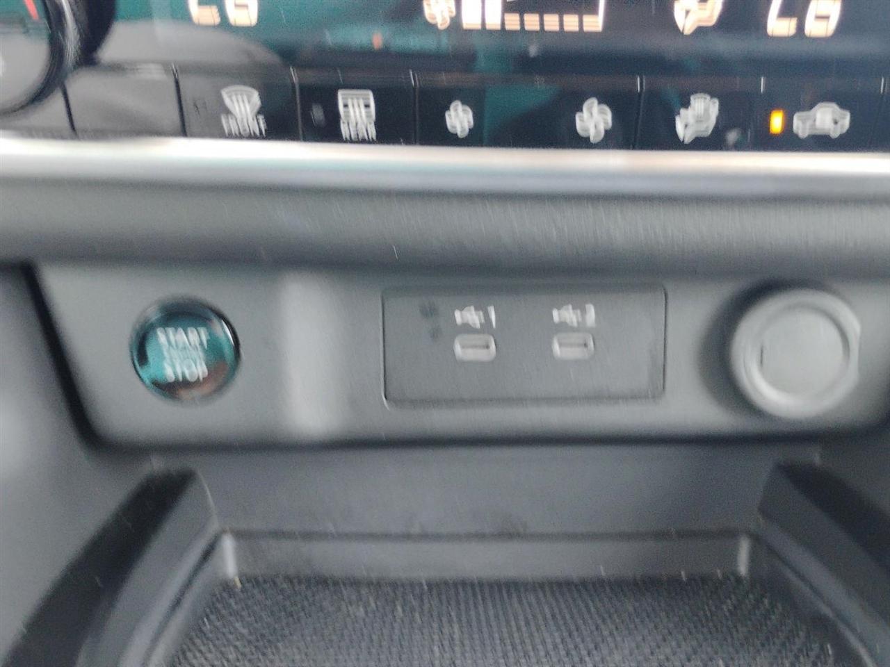 Nissan Rogue  2025