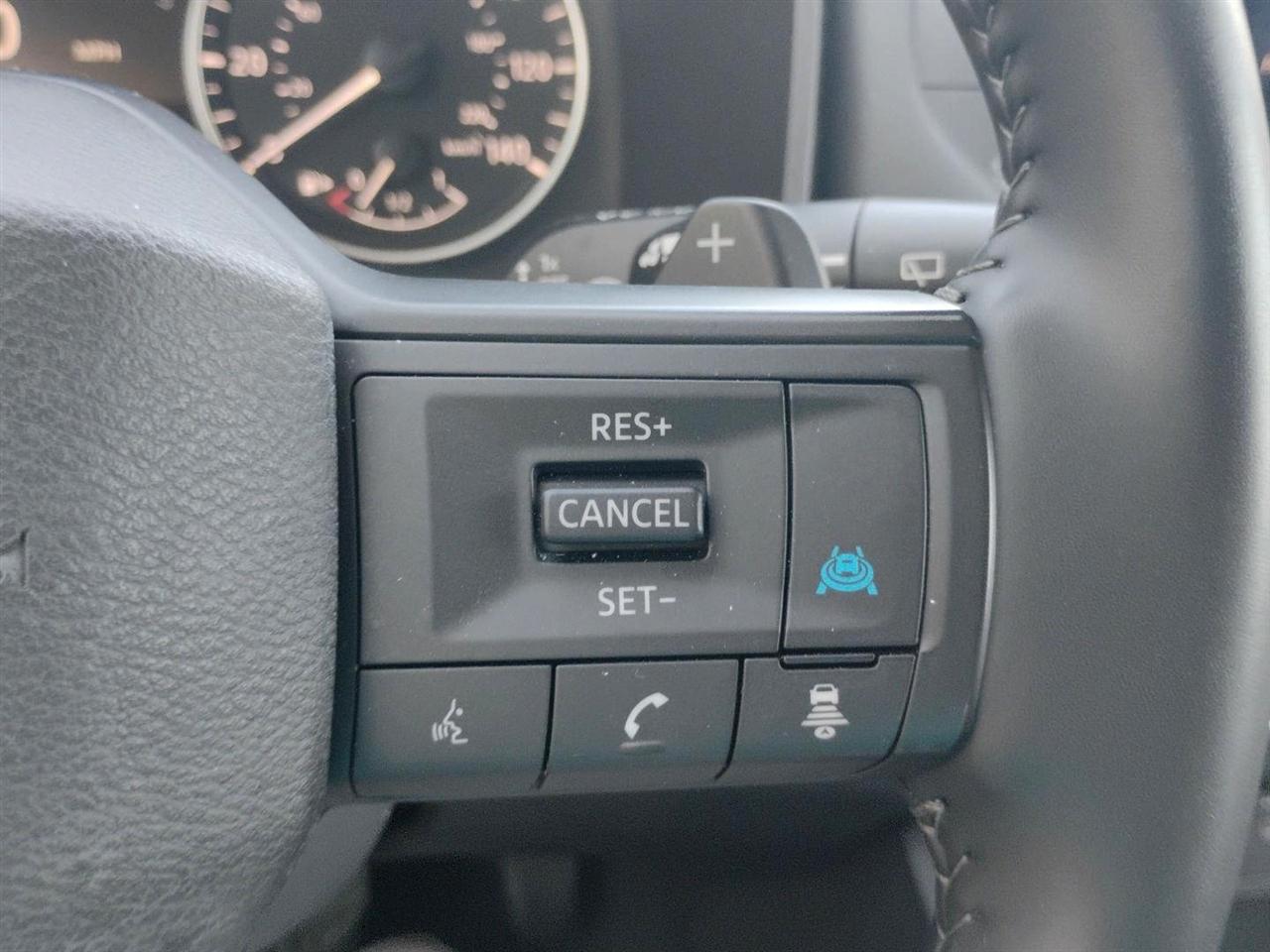 Nissan Rogue  2025