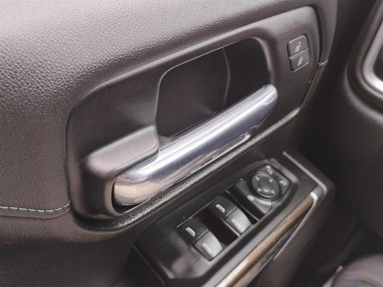 Chevrolet Silverado 1500  2020