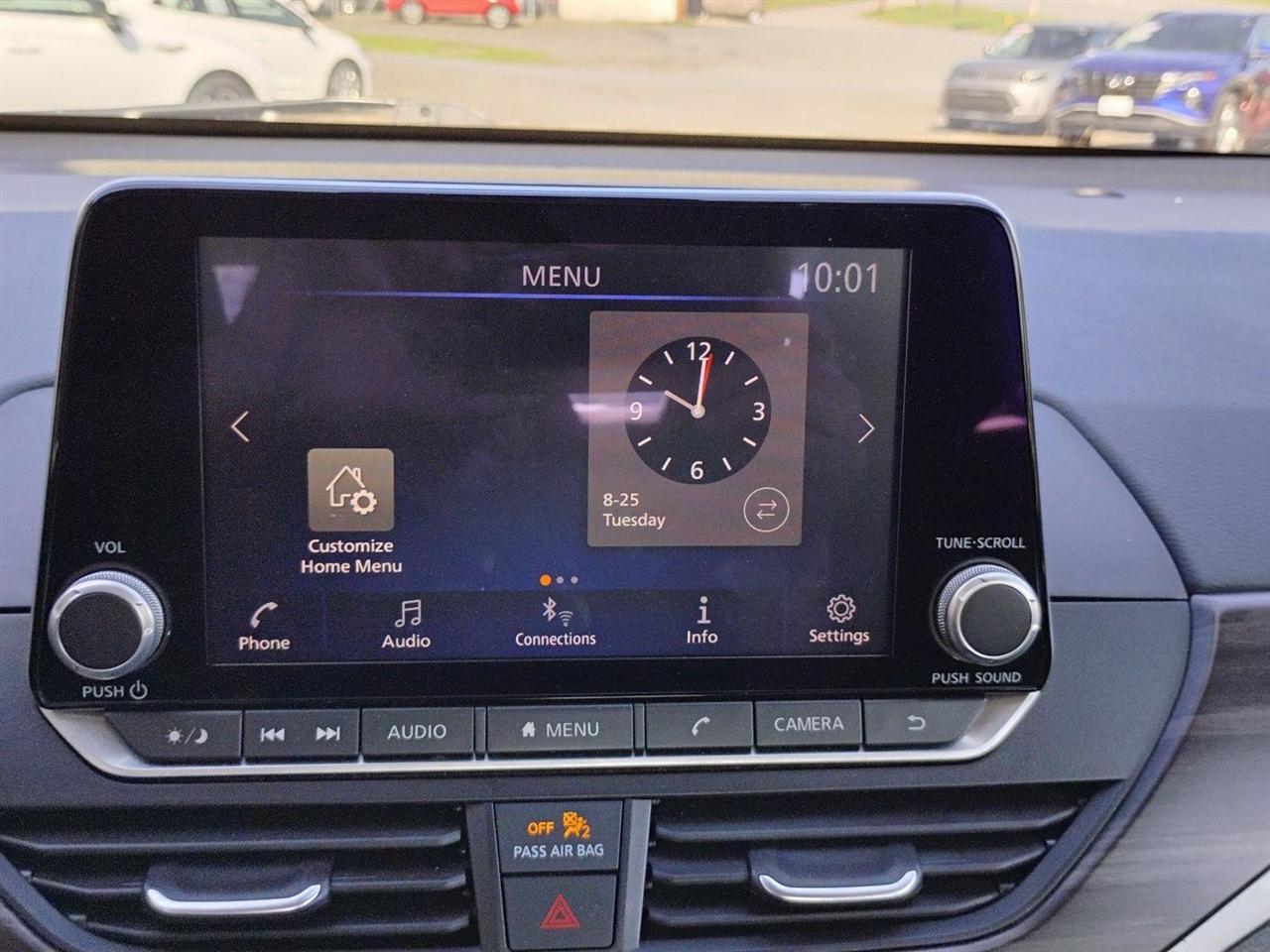 Nissan Altima  2025