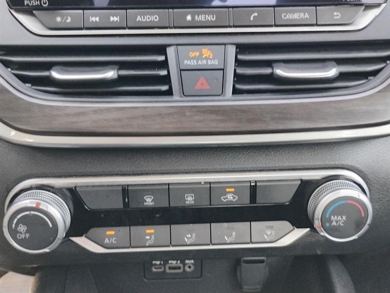 Nissan Altima  2025