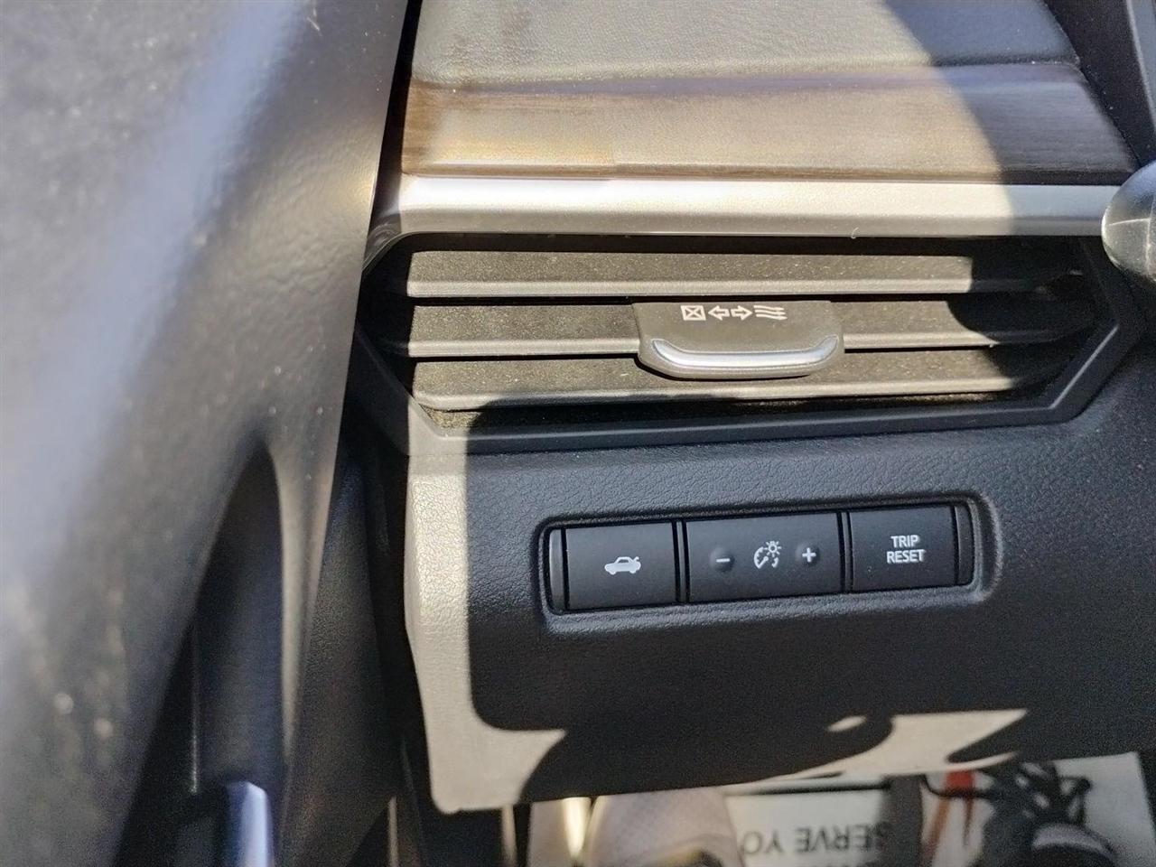 Nissan Altima  2025