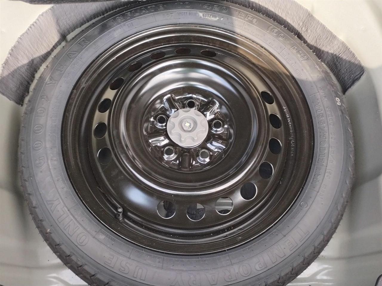 Toyota Camry  2025