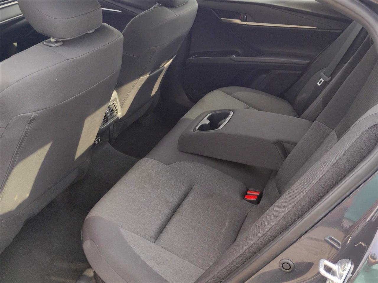 Toyota Camry  2025