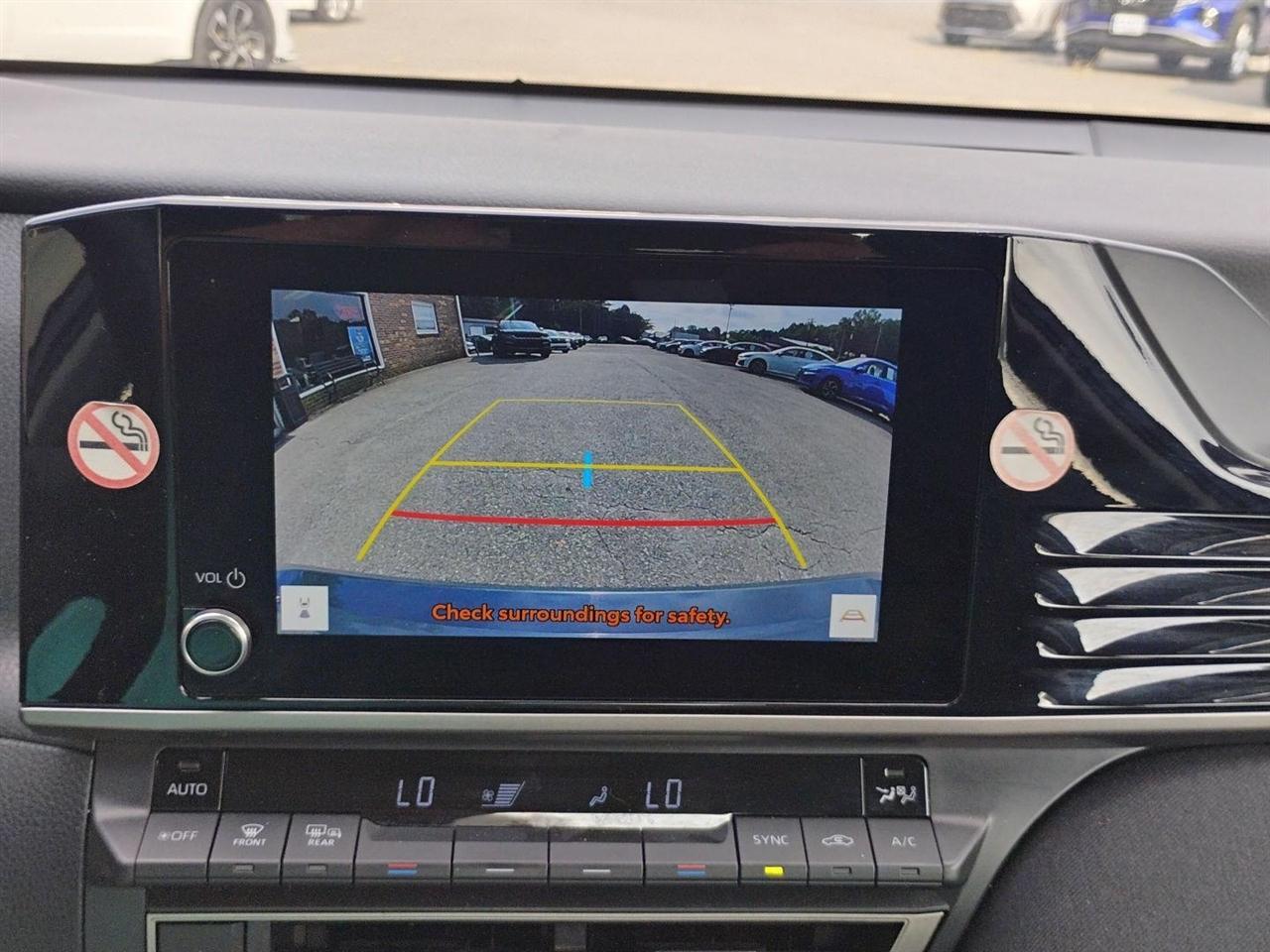 Toyota Camry  2025