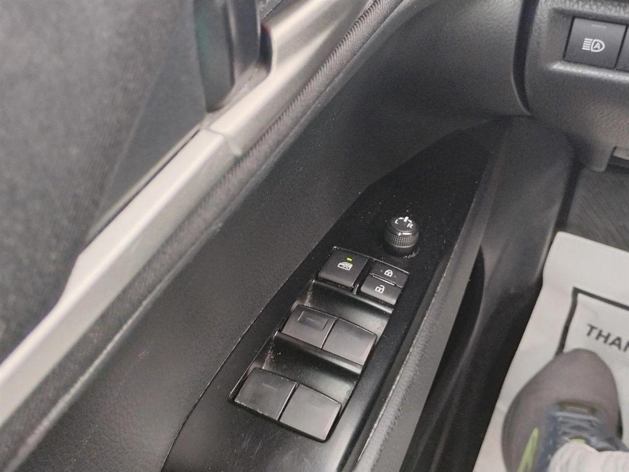 Toyota Camry  2025