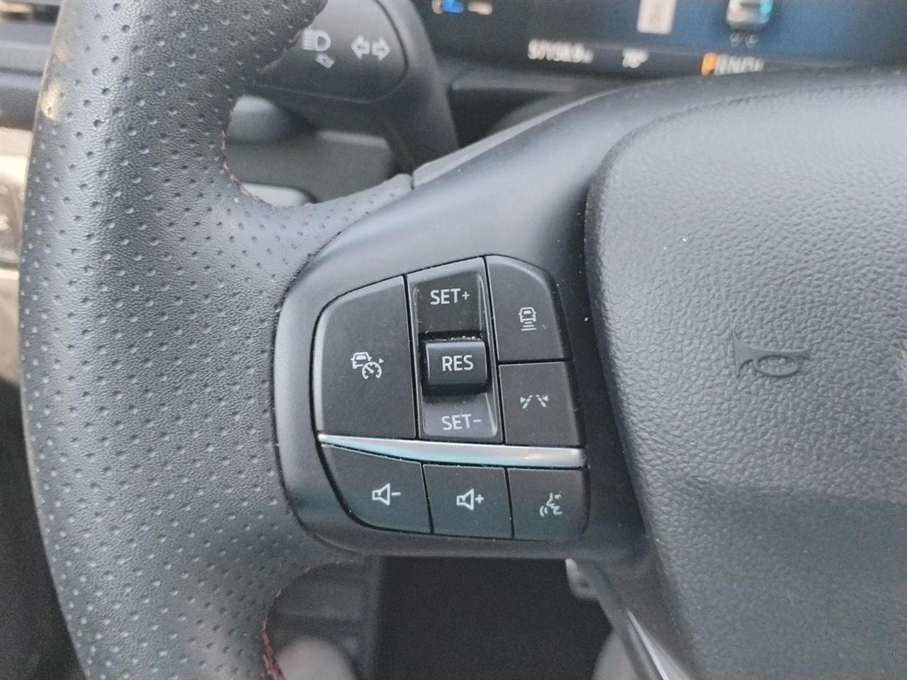 Ford Escape  2023