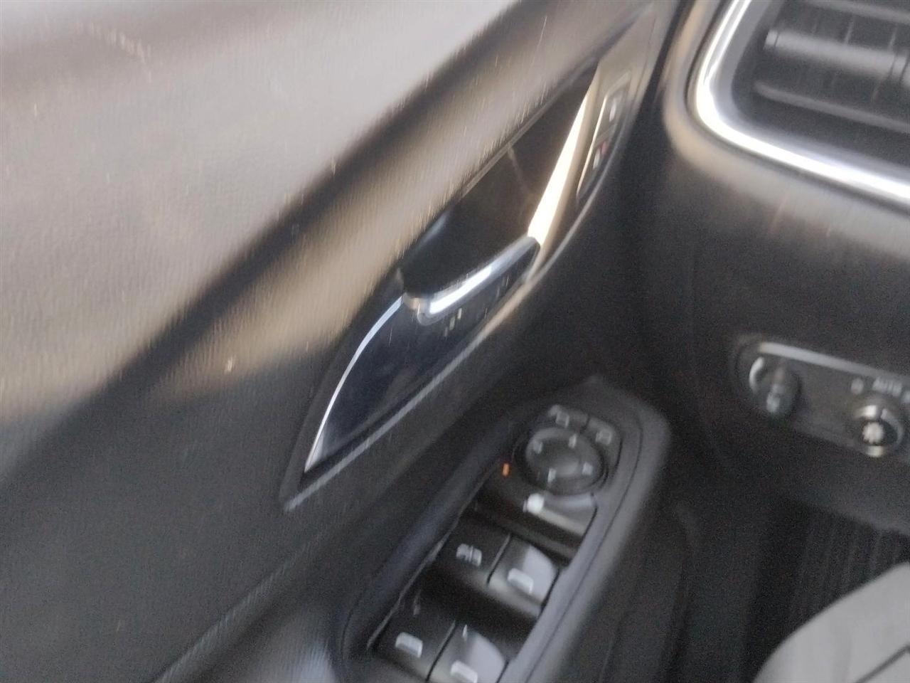 Chevrolet Equinox  2020