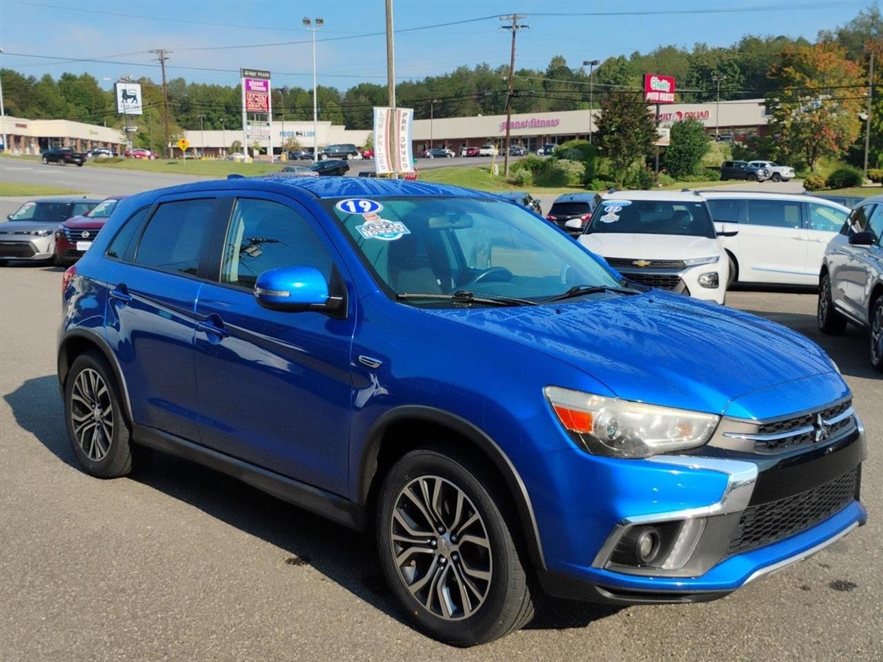 Mitsubishi Outlander Sport  2019